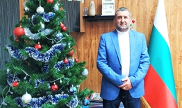 Празнично поздравление на Kмета на Община Исперих Белгин Шукри 