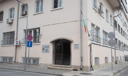 Крадци обраха читалището в Беловец 