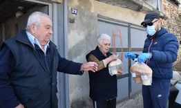 Топъл обяд за 300 човека в община Разград 