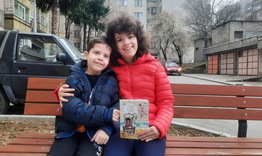 Кристислава Иванова подготвя третата си стихосбирка 