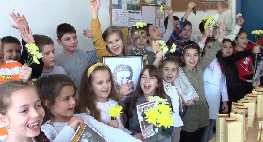 ОУ „Никола Икономов“ чества онлайн патронния си празник