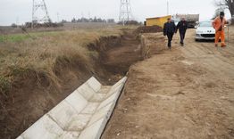 Започна изграждането на отводнително платно по пътя за Гробищния парк 