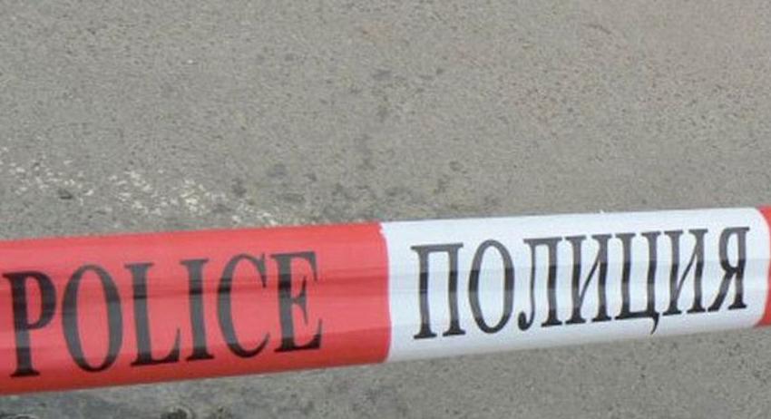 Лек автомобил „Ауди А3“ катастрофира до къща на улица „Кракра“ в Разград