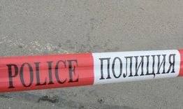 Лек автомобил „Ауди А3“ катастрофира до къща на улица „Кракра“ в Разград