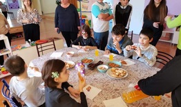 Доброволци към Общински съвет по наркотични вещества посетиха Център „Емилиян”