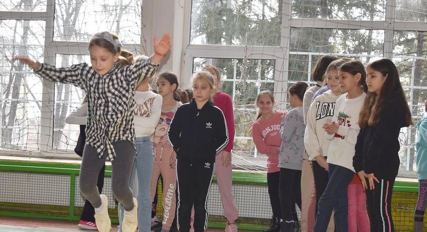 Над 120 ученици участваха в 27-мото издание на състезанието „Левски скок”