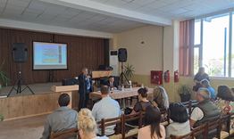Областният управител поздрави директорите на образователни институции на ежегодното им съвещание преди новата учебна година