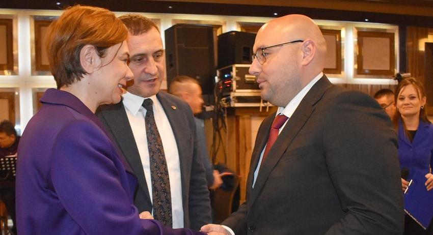 Кметът Добрин Добрев се срещна с посланика на Турция Айлин Секизкьок по време на вечеря ифтар