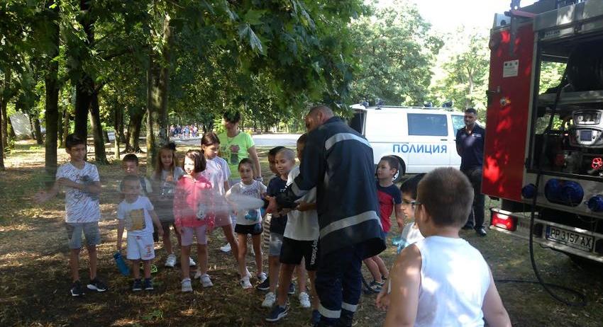 Завърши втората за това лято Детска академия по безопасност