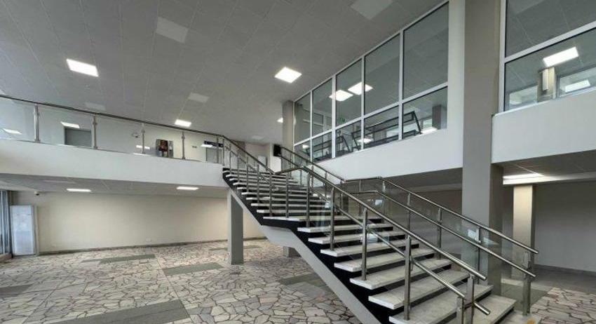 Обновиха железопътната гара на Разград