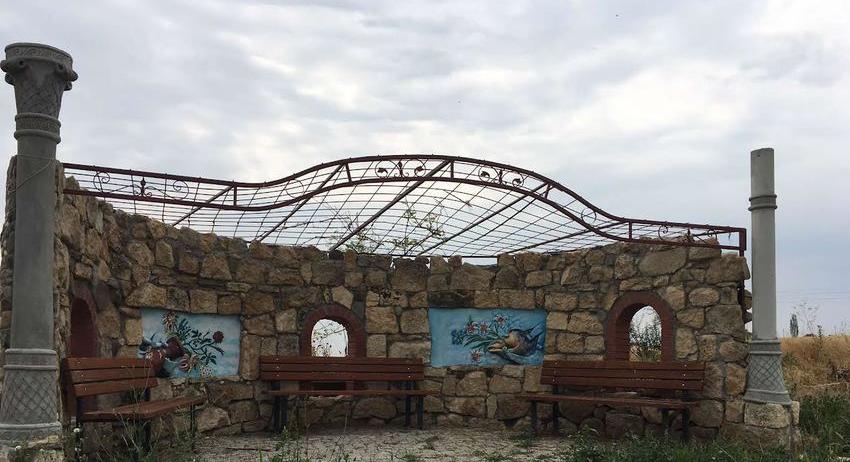 Обновяват Гробищния парк в  разградското село  Стражец