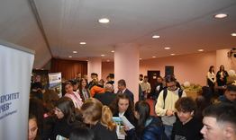 28 висши учебни заведения участват в Кандидатстудентска борса в Разград днес