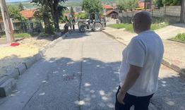 Започна ремонтът на ул. „Добровска“